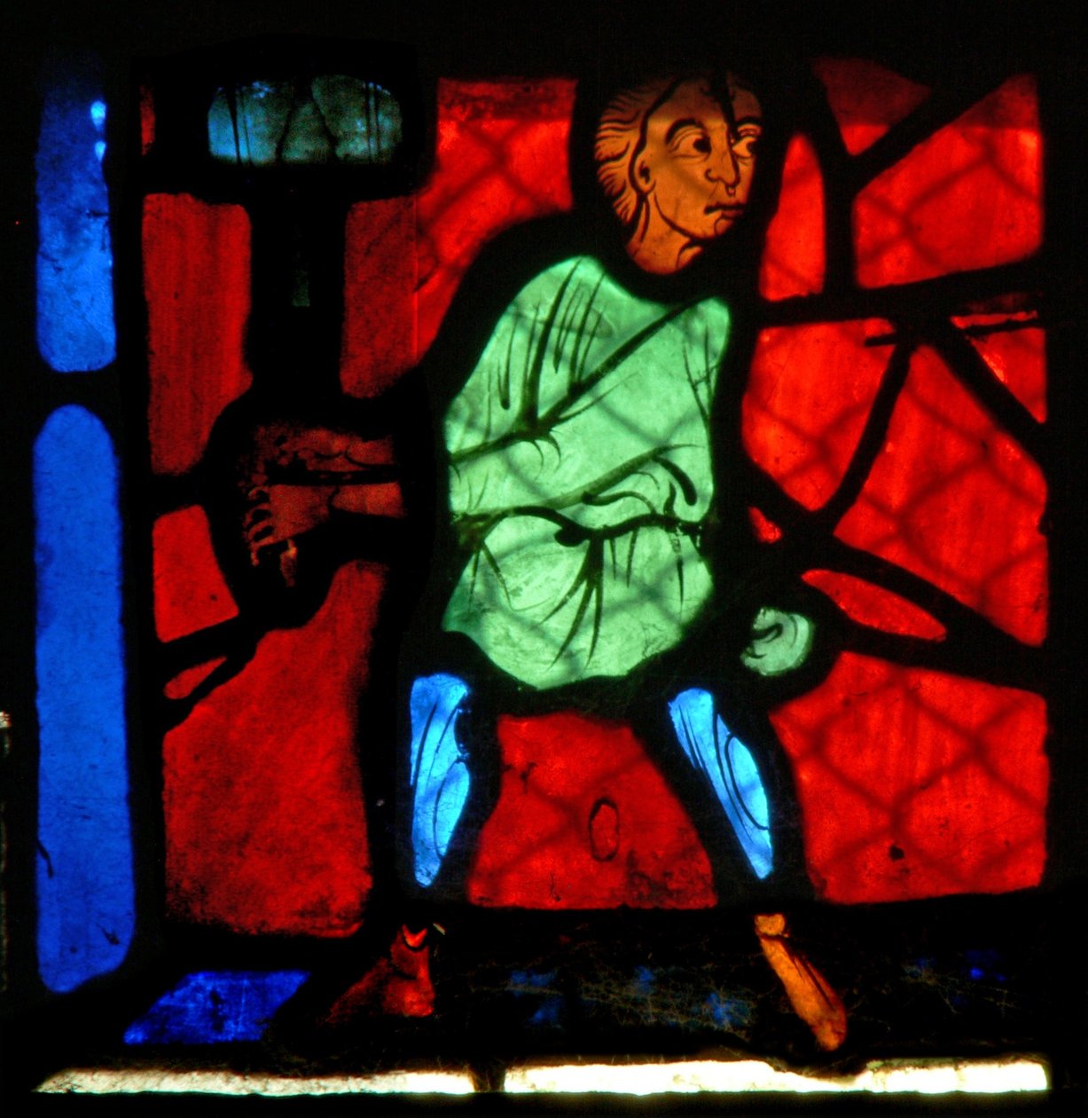Vitrail w24 représentant une figure - French School