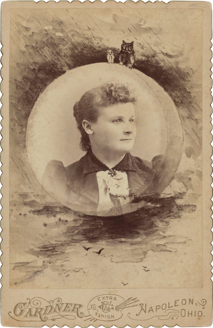 Portrait de femme, années 1890 (photo) - Gardner Studio