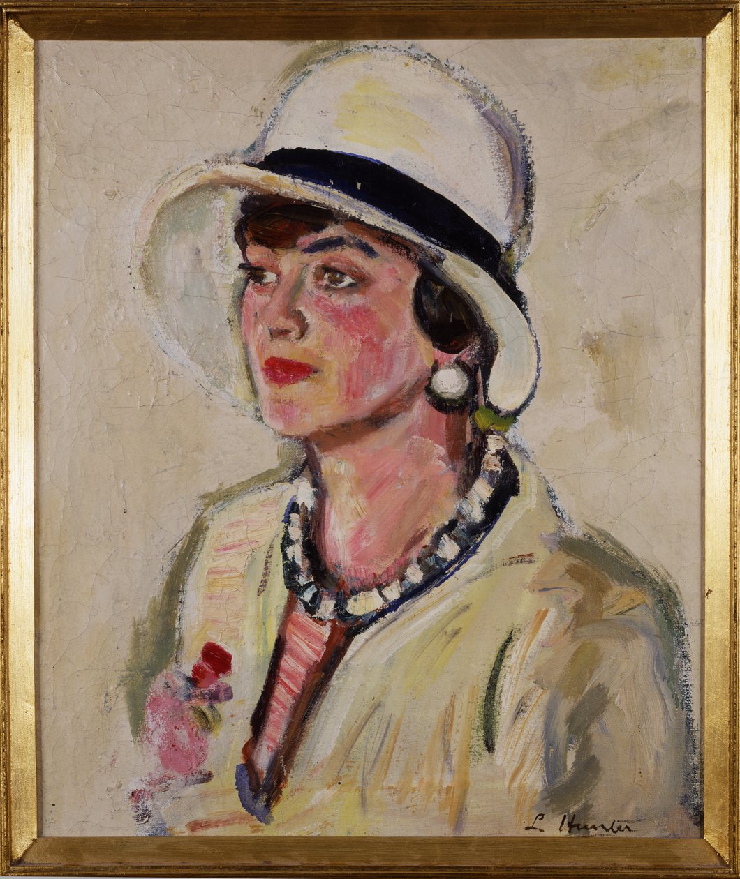 Le Chapeau Blanc - George Leslie Hunter