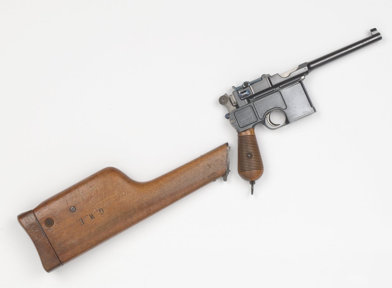 Pistolet Mauser C96 7.63 mm - German School