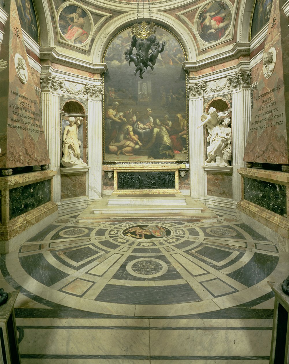 Vue intérieure de la chapelle octogonale Chigi, commencée par Raphaël en 1513 et achevée après 1652 par Bernini - Gian Lorenzo Bernini