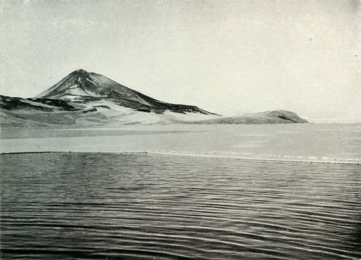 Hut Point et Observation Hill, 1913 - Herbert Ponting