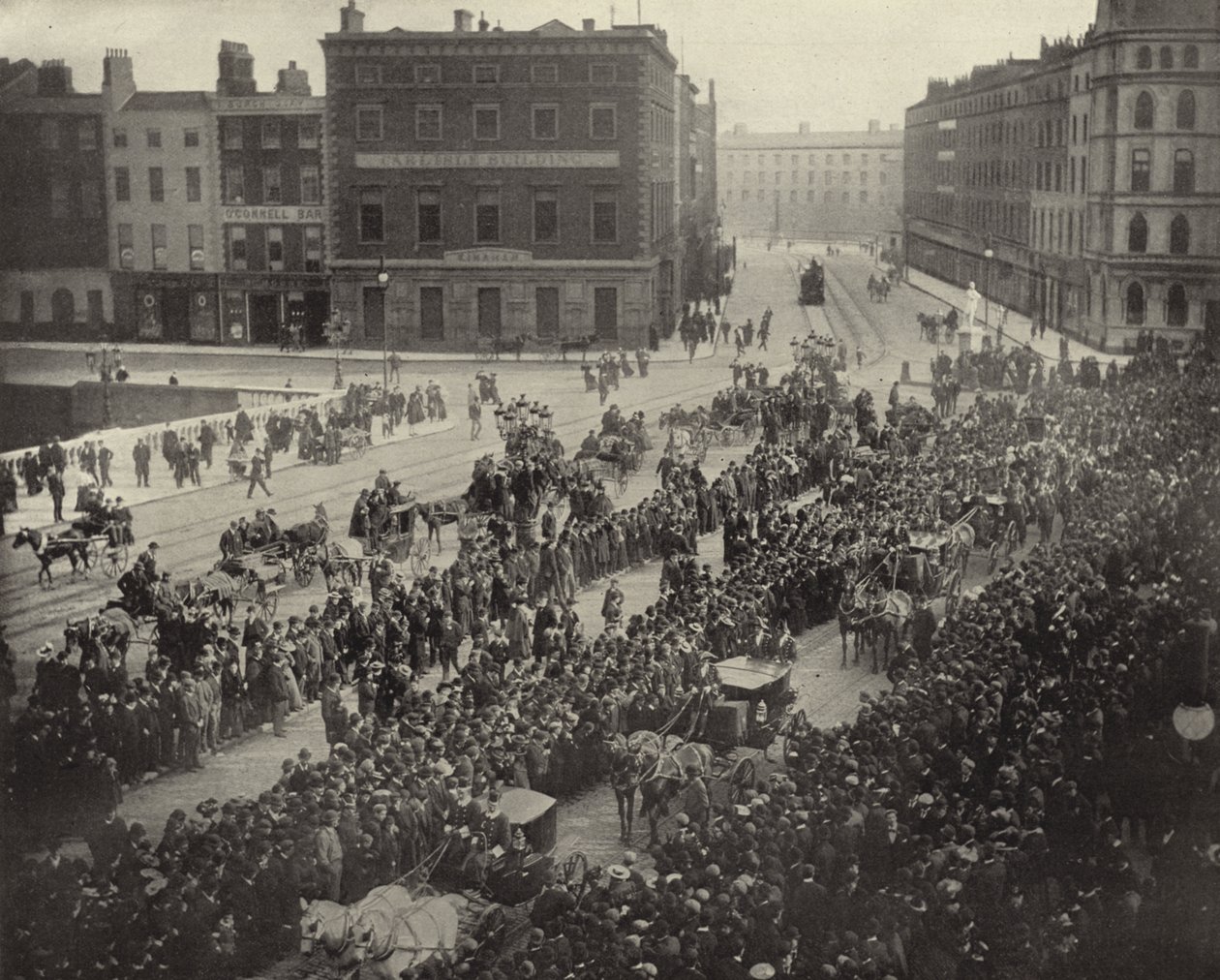 Procession commémorative de Parnell, Dublin - Irish Photographer