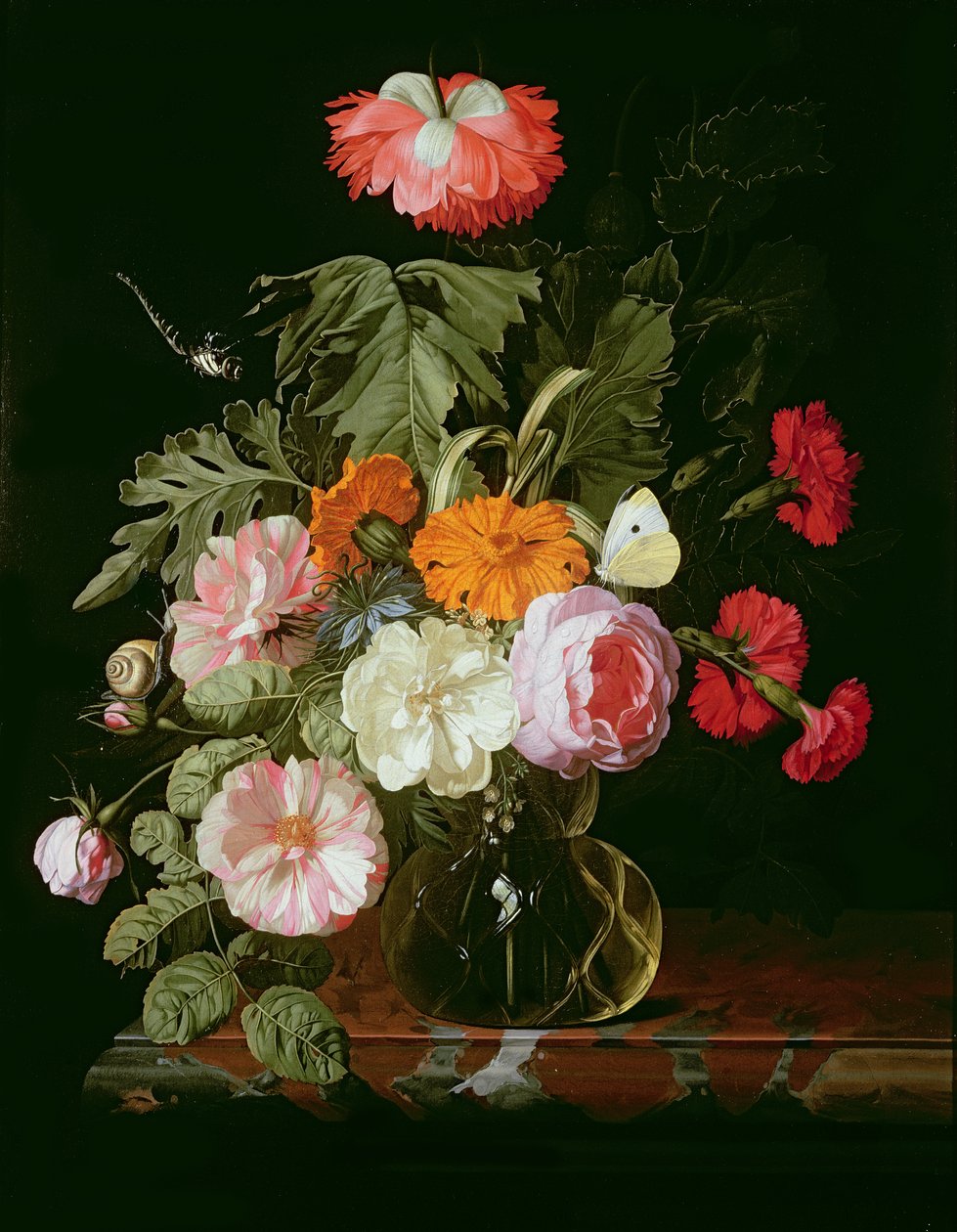Roses, pivoines et nigelles dans un vase en verre avec un papillon blanc - Isaak Denies