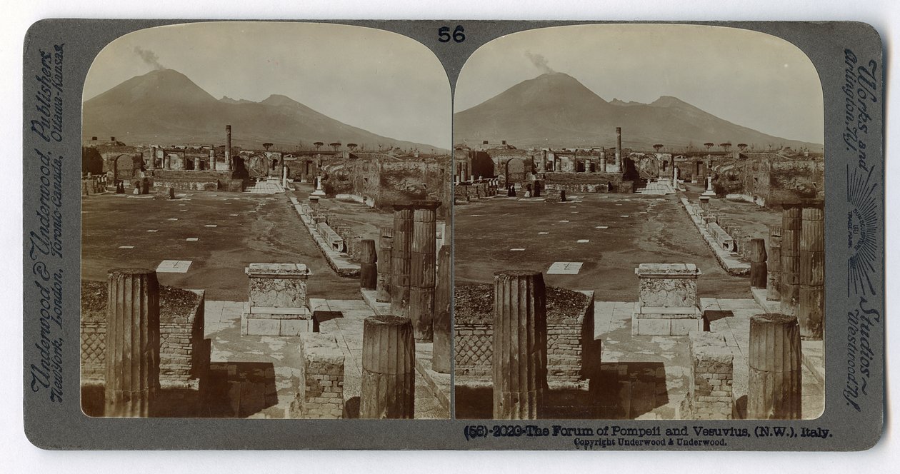 Le Forum de Pompéi avec le Vésuve en arrière-plan, de The Underwood Travel Library, 1895 - Italian Photographer