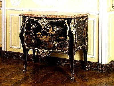 Commode de style Louis XV, 1723-74 - Jacques Dubois