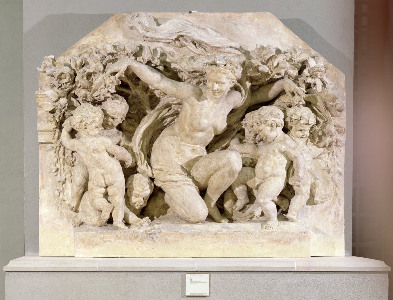 Triomphe de Flora, relief tiré de la façade du Pavillon de Flora du Palais du Louvre, 1866 (plâtre) - Jean Baptiste Carpeaux