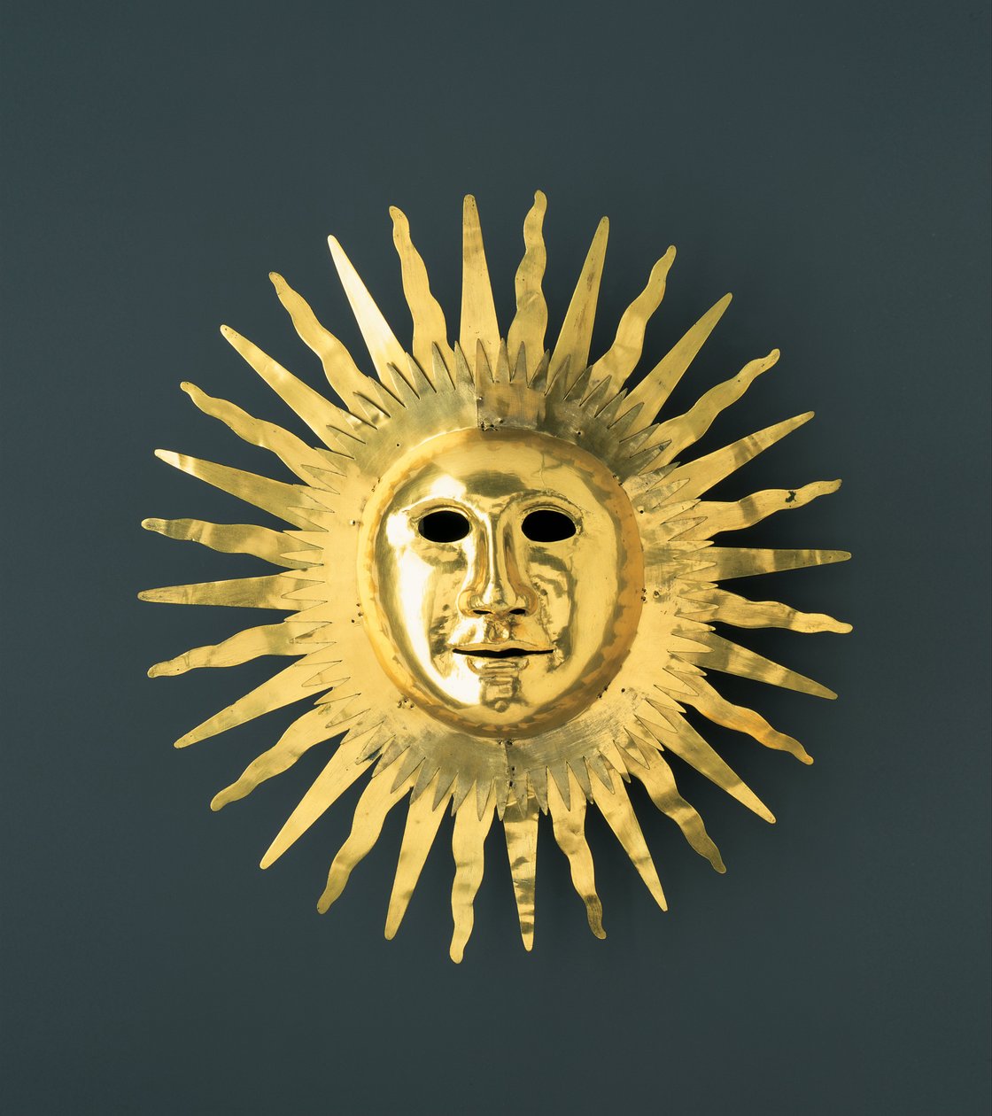 Masque solaire avec les traits d