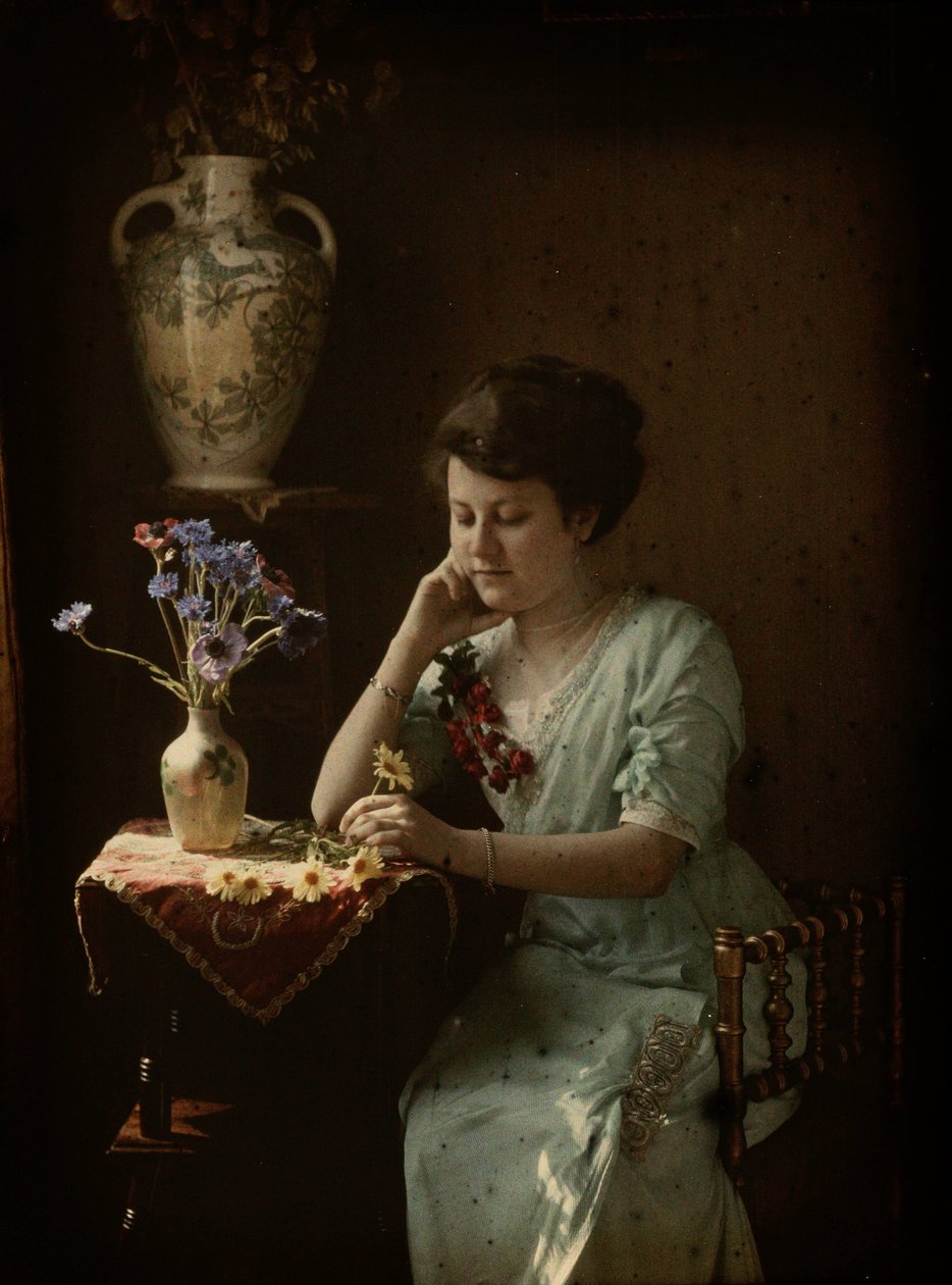 Femme avec des fleurs - Johannes Hendrikus Antonius Maria Lutz