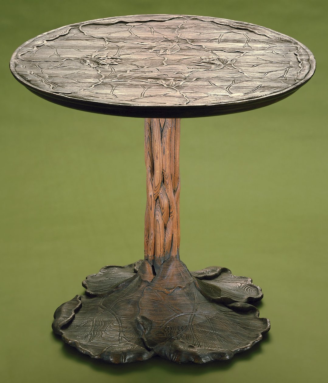 Table Lotus, vers 1903-07 - John Scott Bradstreet