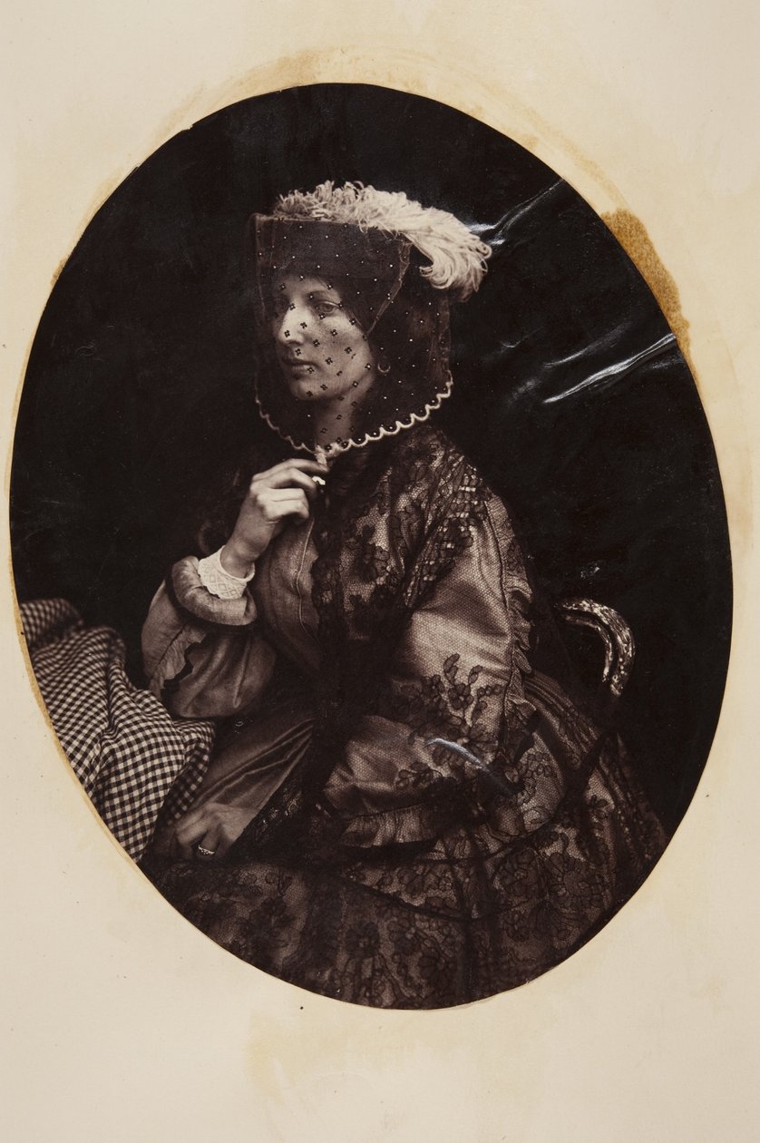 Femme avec voile [Miss Godfrey] - John Adamson