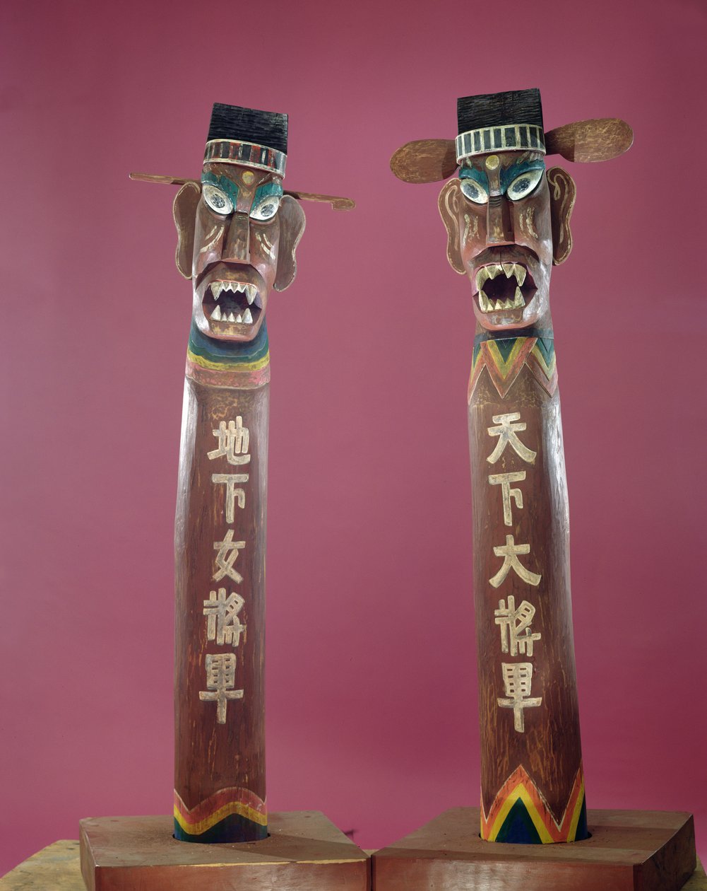 Poteaux du Diable - Korean School