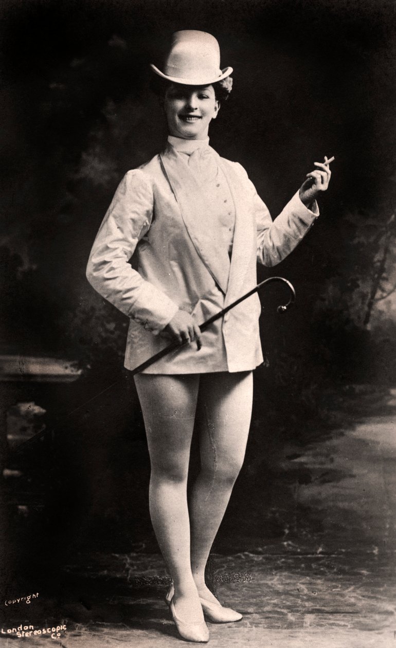 Lily Iris, actrice, 1906 - London Stereoscopic and Photographic Co