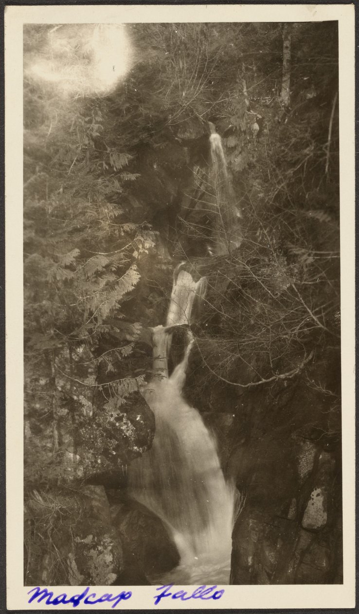 [Madcap Falls] - Louis Fleckenstein