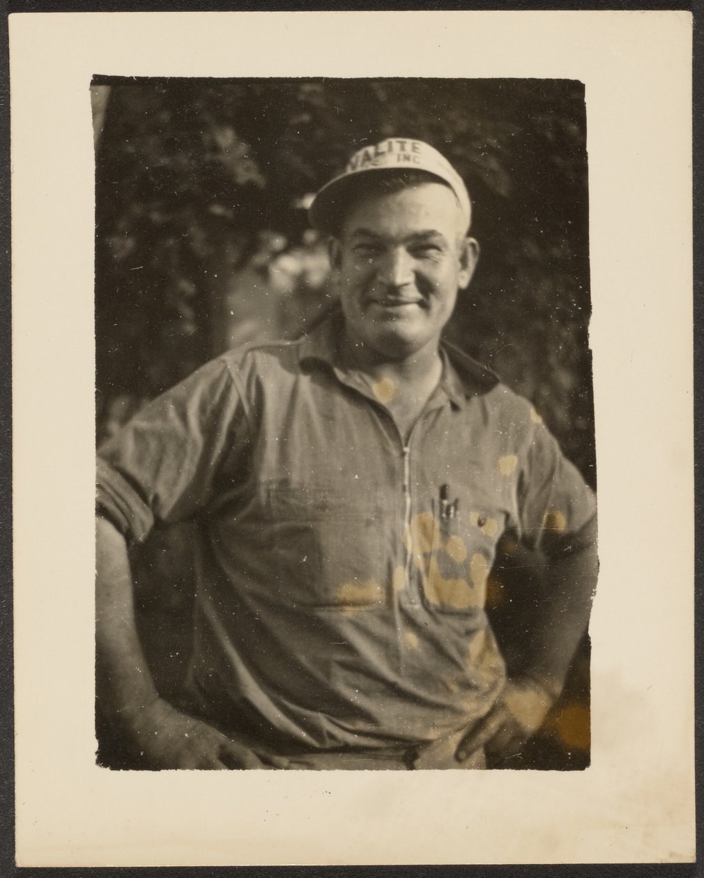 [Homme portant le chapeau de Valite Inc.] - Louis Fleckenstein