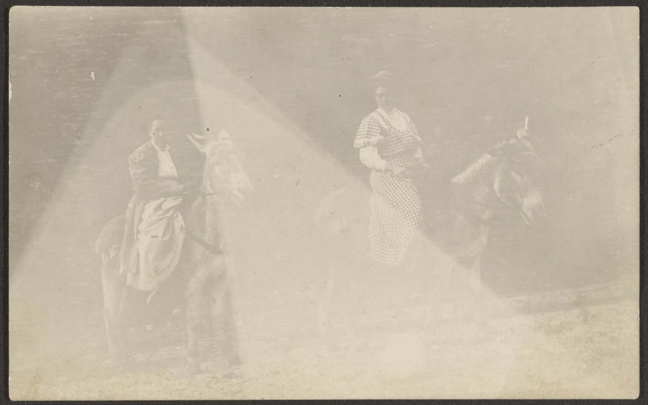 [Deux femmes sur des mules] - Louis Fleckenstein