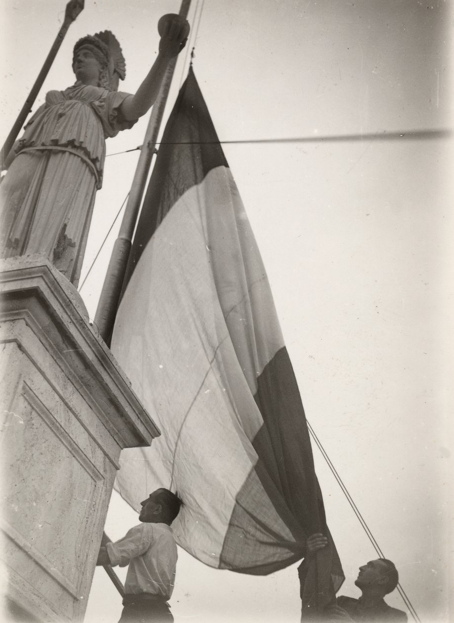 Drapeau italien hissé près d