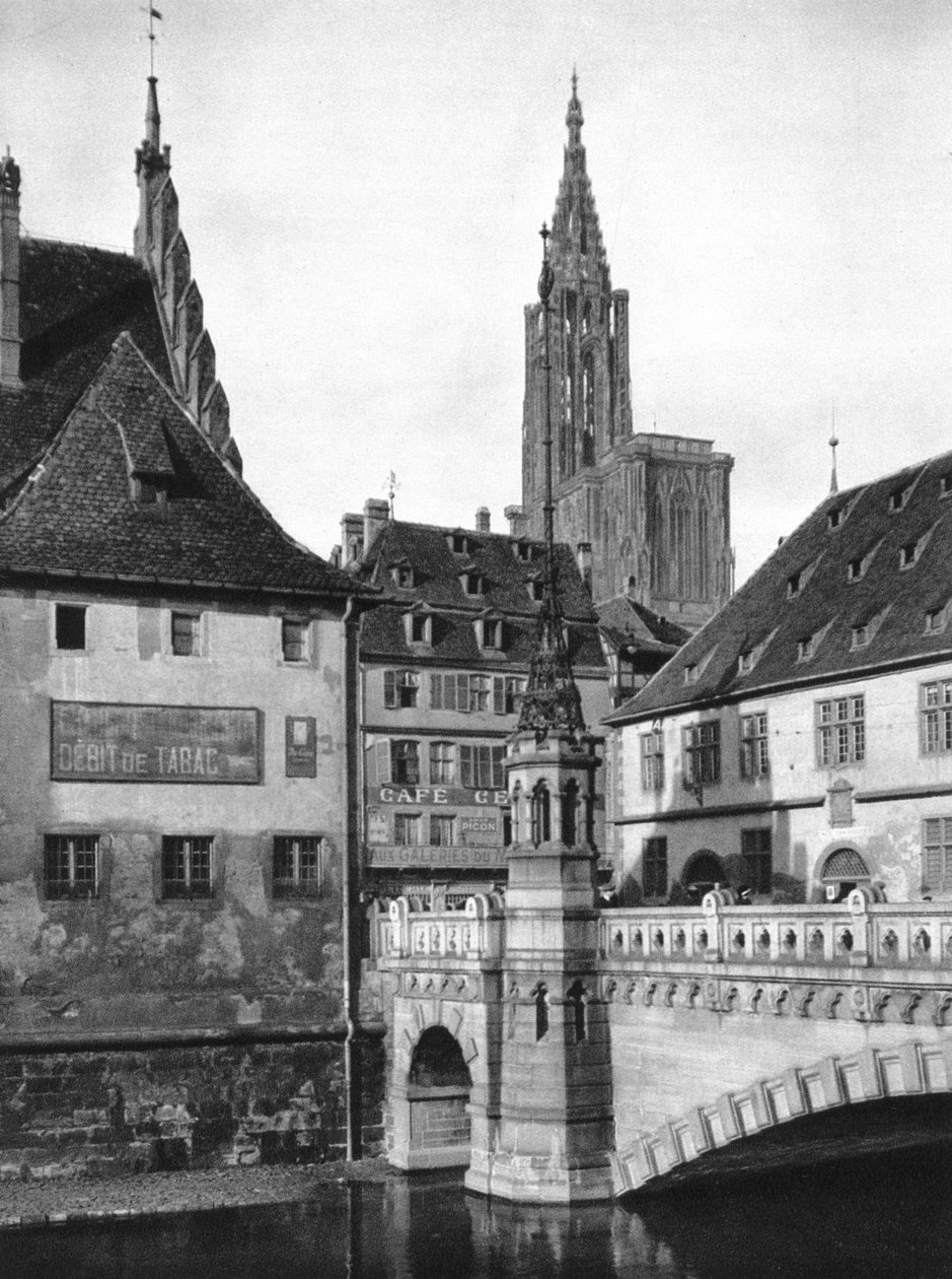 Strasbourg, Alsace, France, 1937 - Martin Hurlimann