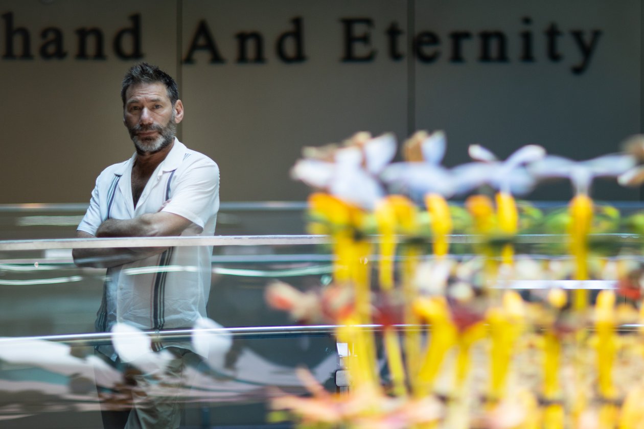 Equinox, 2021 (photo) - Mat Collishaw