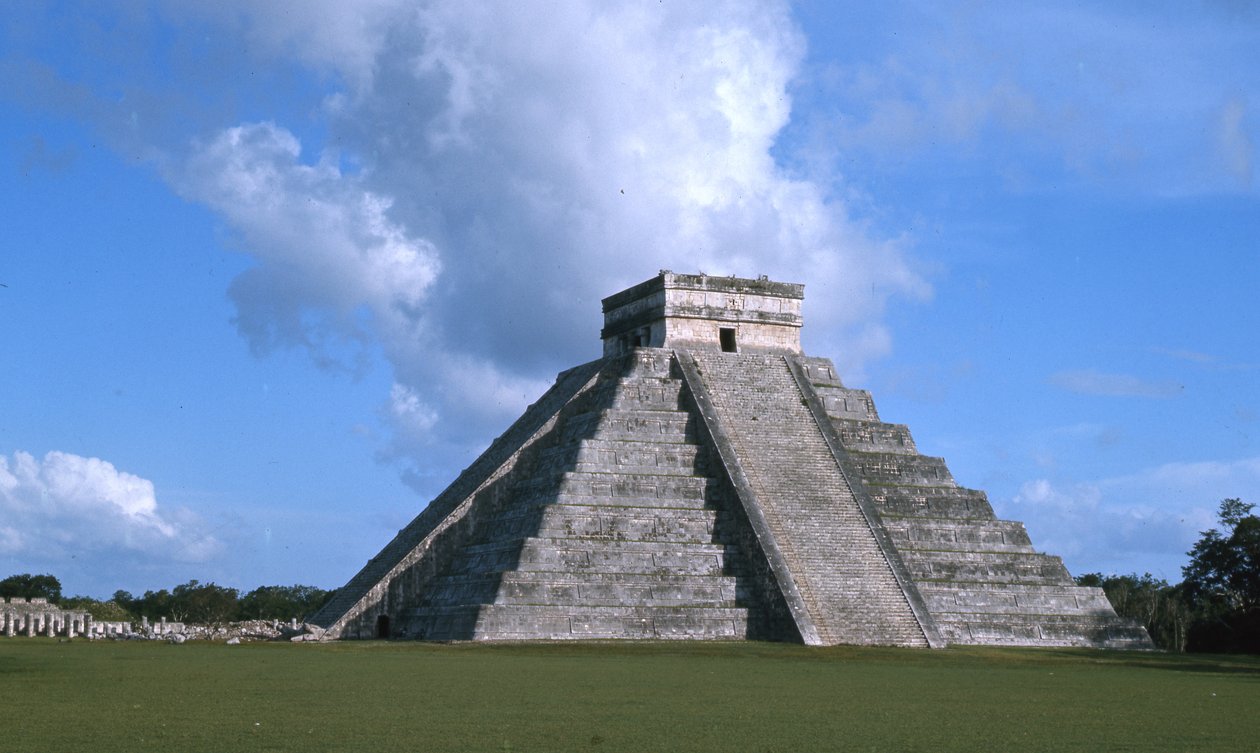 El Castillo, équinoxe à Chichen Itza, période postclassique vers 600-900 ap. J.-C. - Mayan