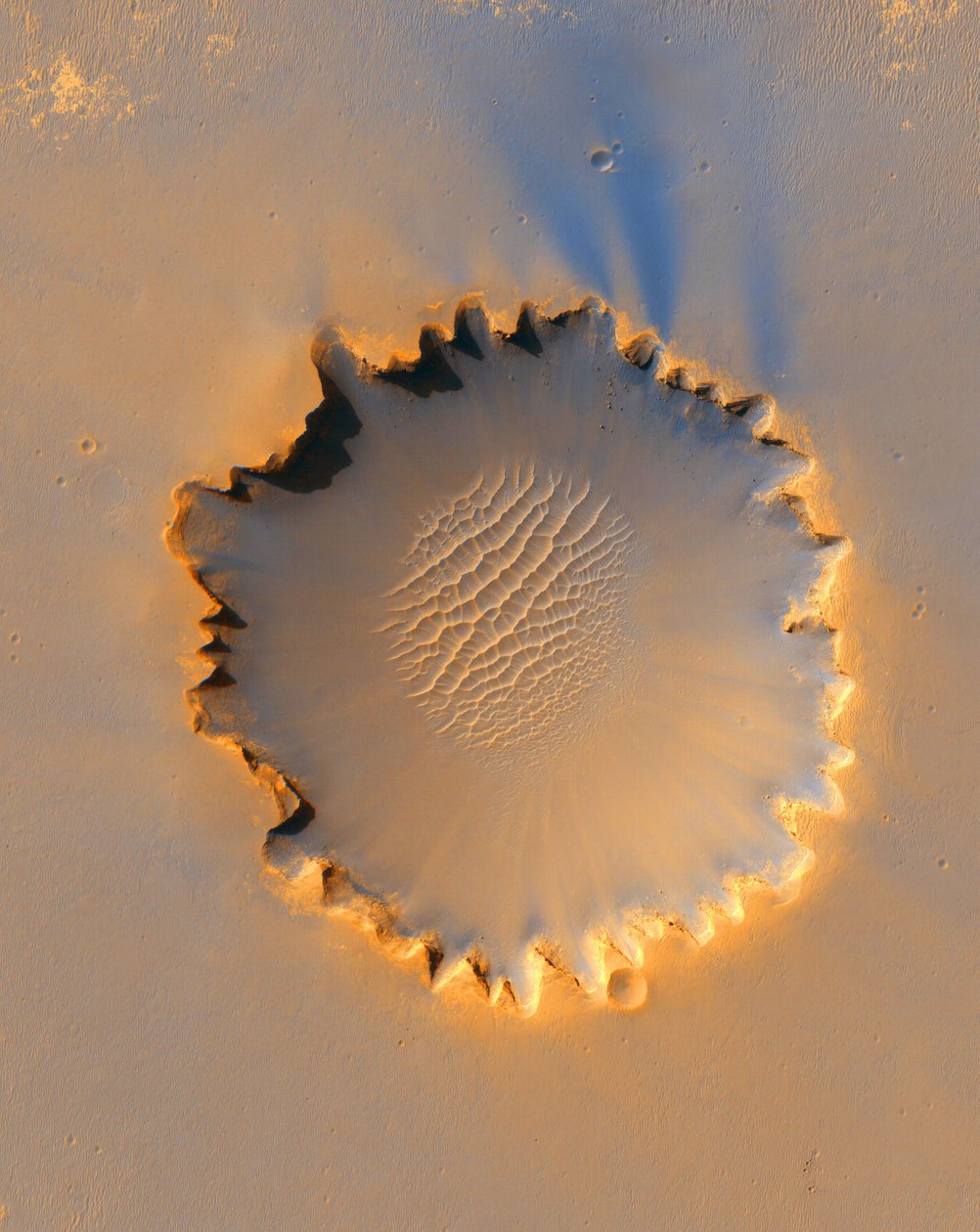 Cratère Victoria, cratère d