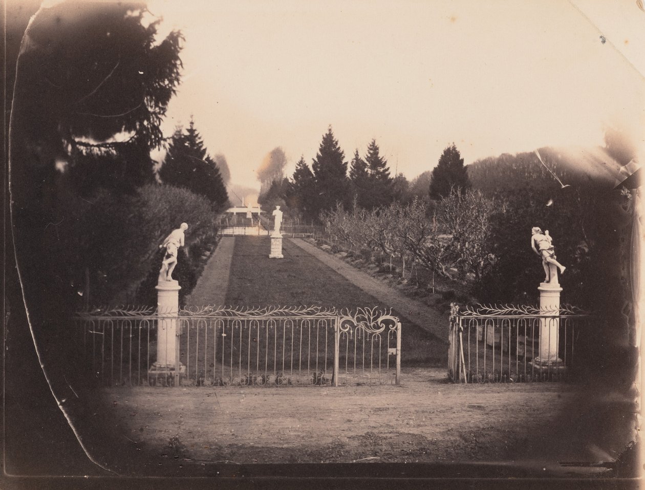 Scène de jardin avec statuaire,v. 1853 (photo) - Paul Thivier