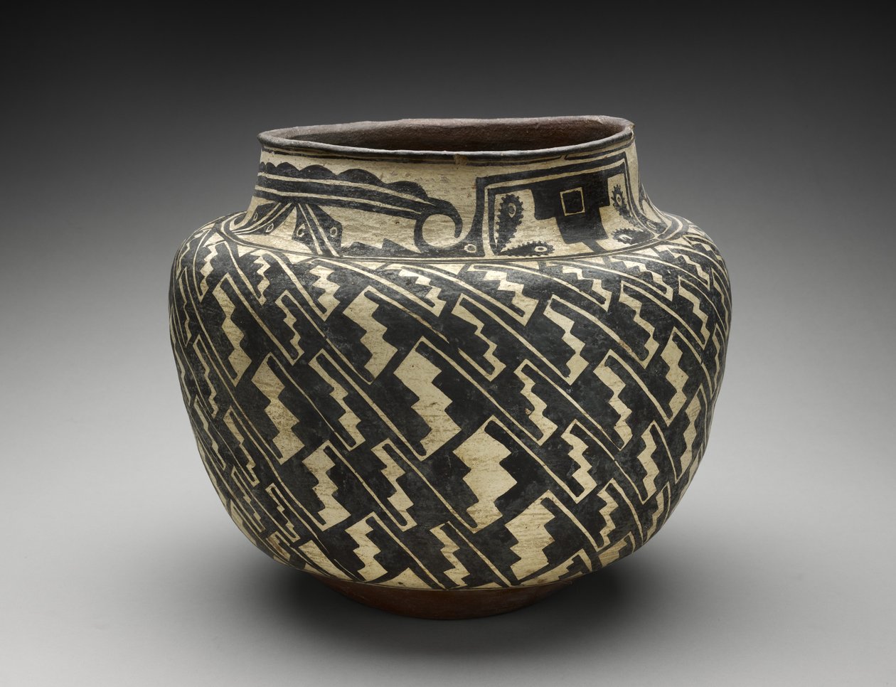 Pot (Olla) avec motif en escalier - People Zuni