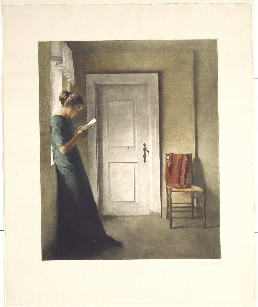 Intérieur avec un châle rouge - Peter Vilhelm Ilsted