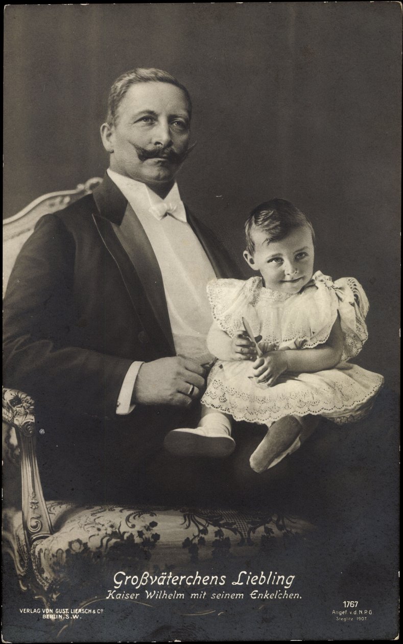 Chéri de grand-père, Empereur Guillaume avec petite-fille - Photographer German