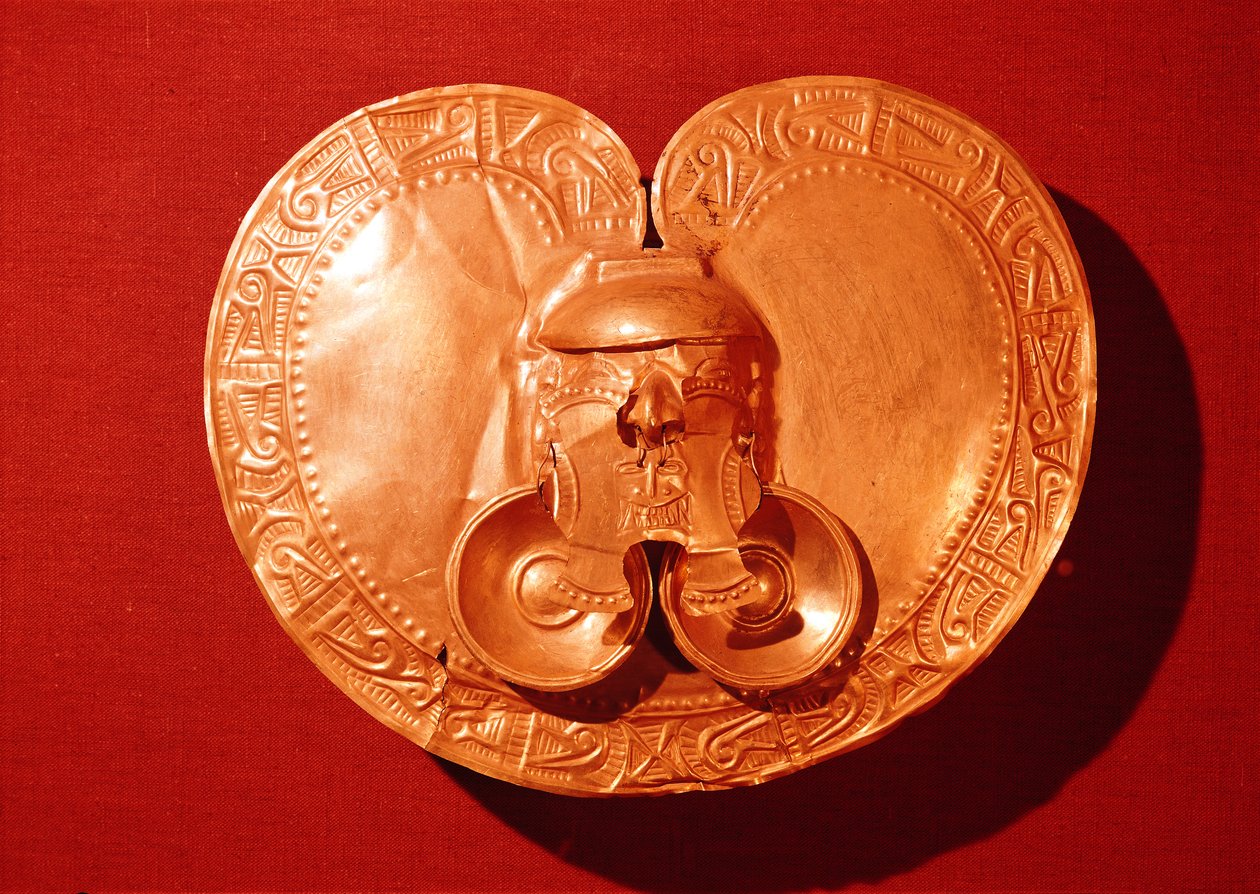 Pectoral avec un visage humain, de Campohermosa, Tolima, style Calima ancien, 6e-5e siècle av. J.-C. - Pre Columbian