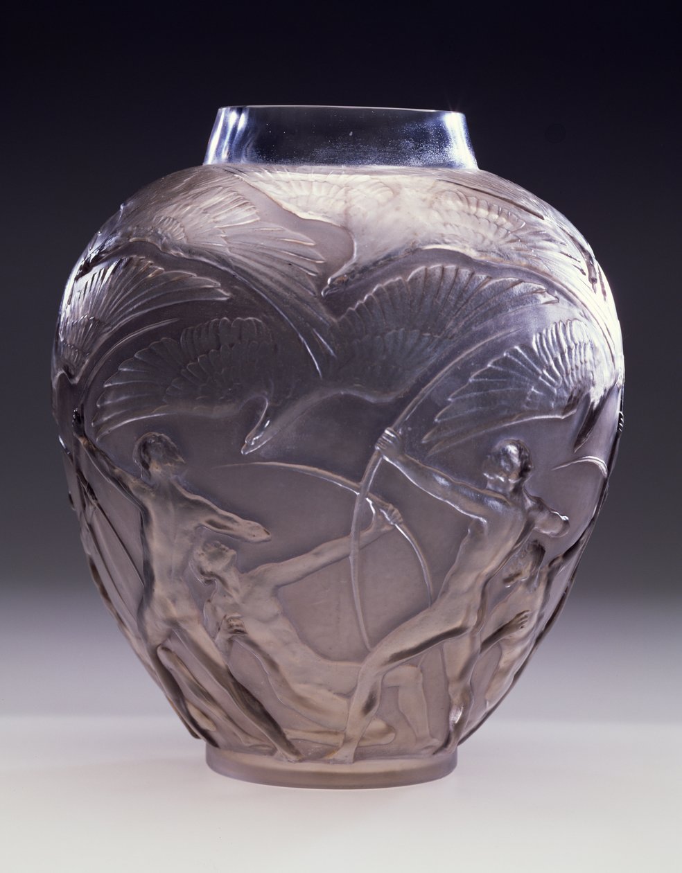 Vase des archers, 1921 - Rene Jules Lalique