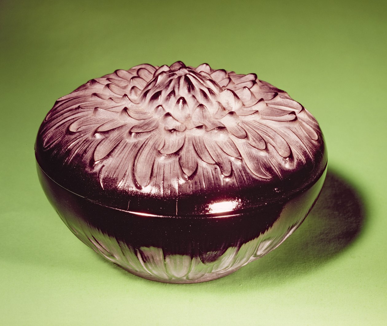 Boîte en verre noir, c.1902 - Rene Jules Lalique