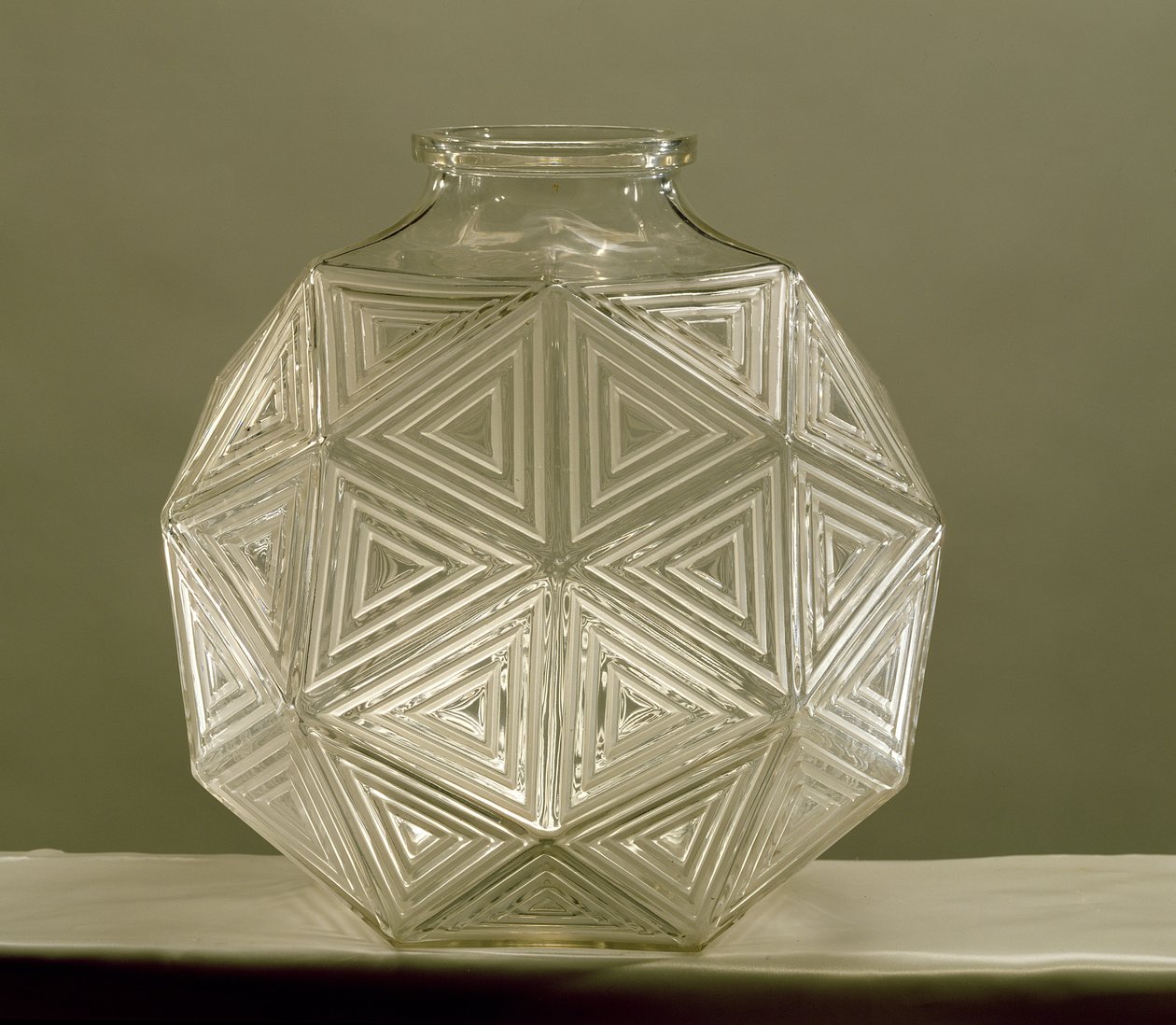 Vase de Nankin, 1925 - Rene Jules Lalique