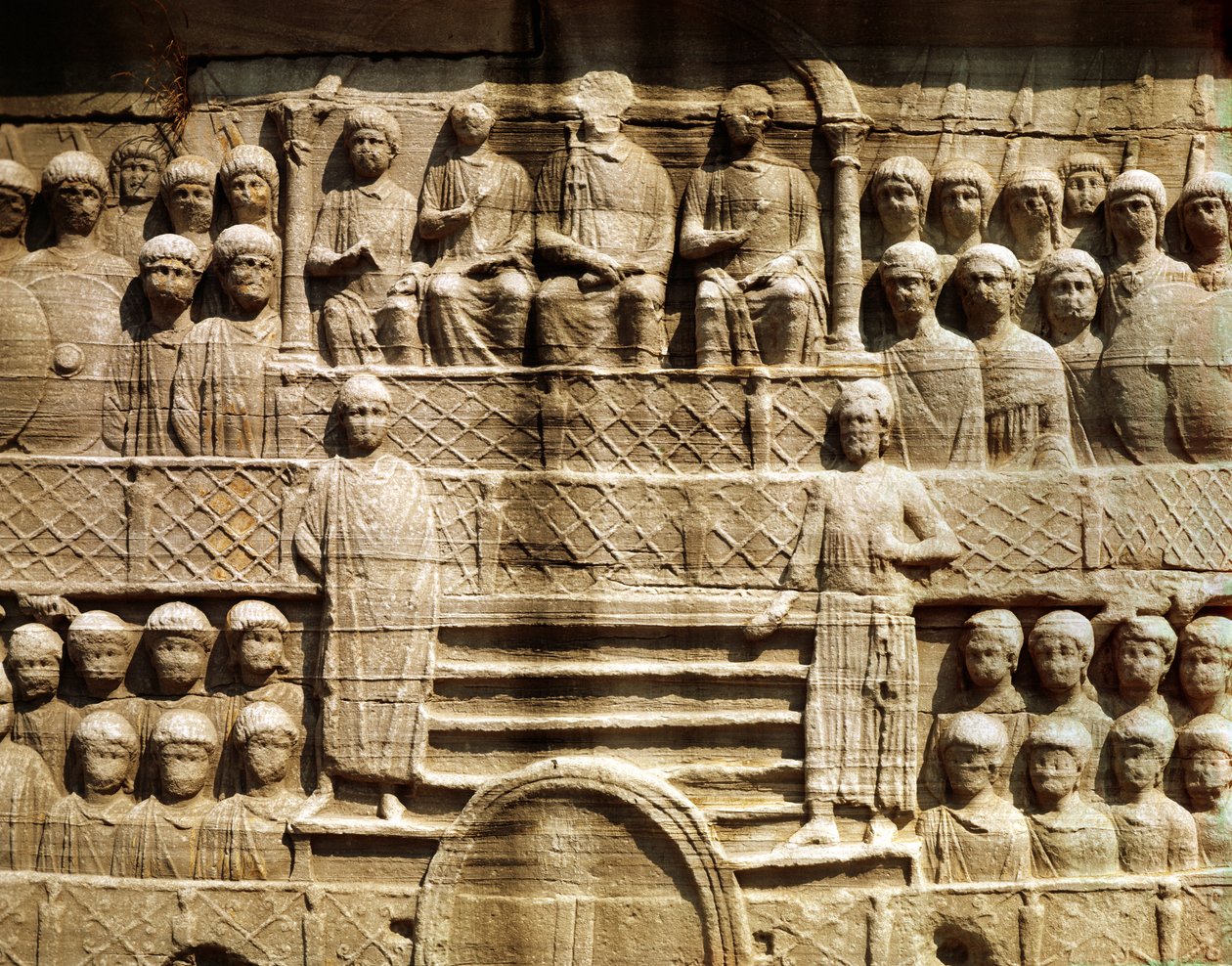 Relief à la base de l