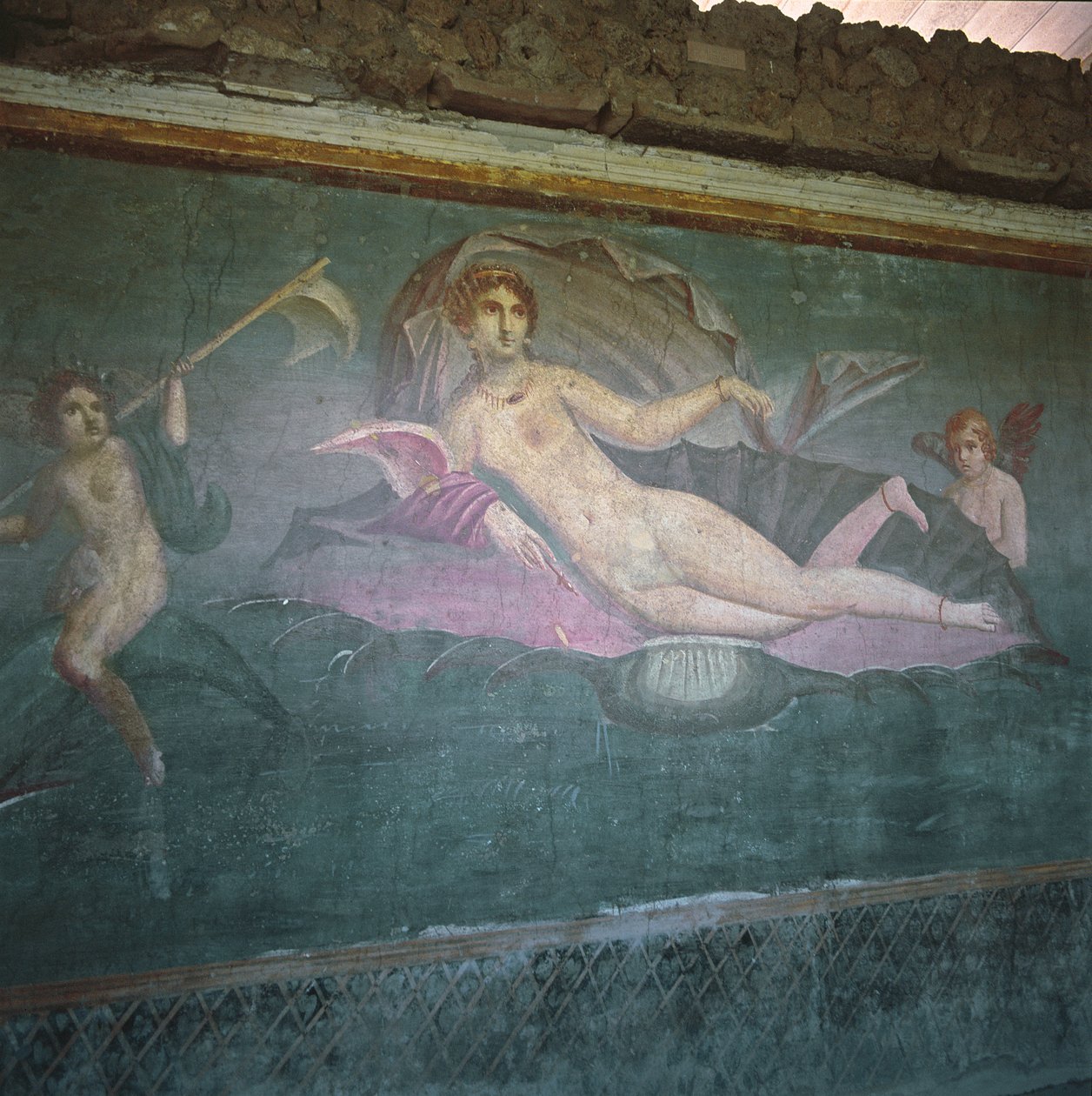 Vénus naviguant sur la mer - Roman