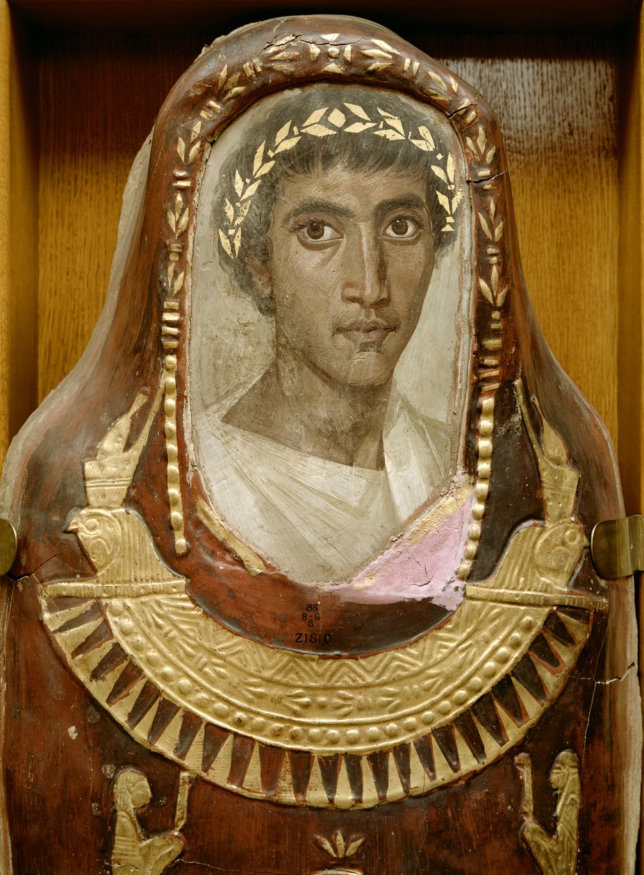 Cercueil peint et doré d