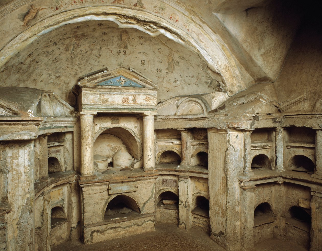 Columbarium de Pomponio Hylas - Roman