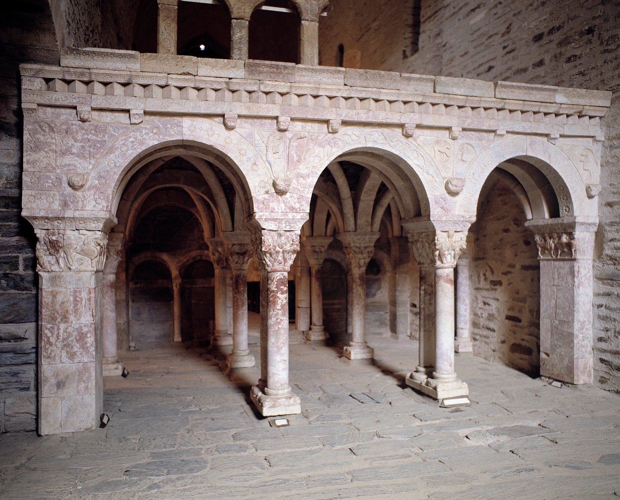 Vue de la galerie - Romanesque