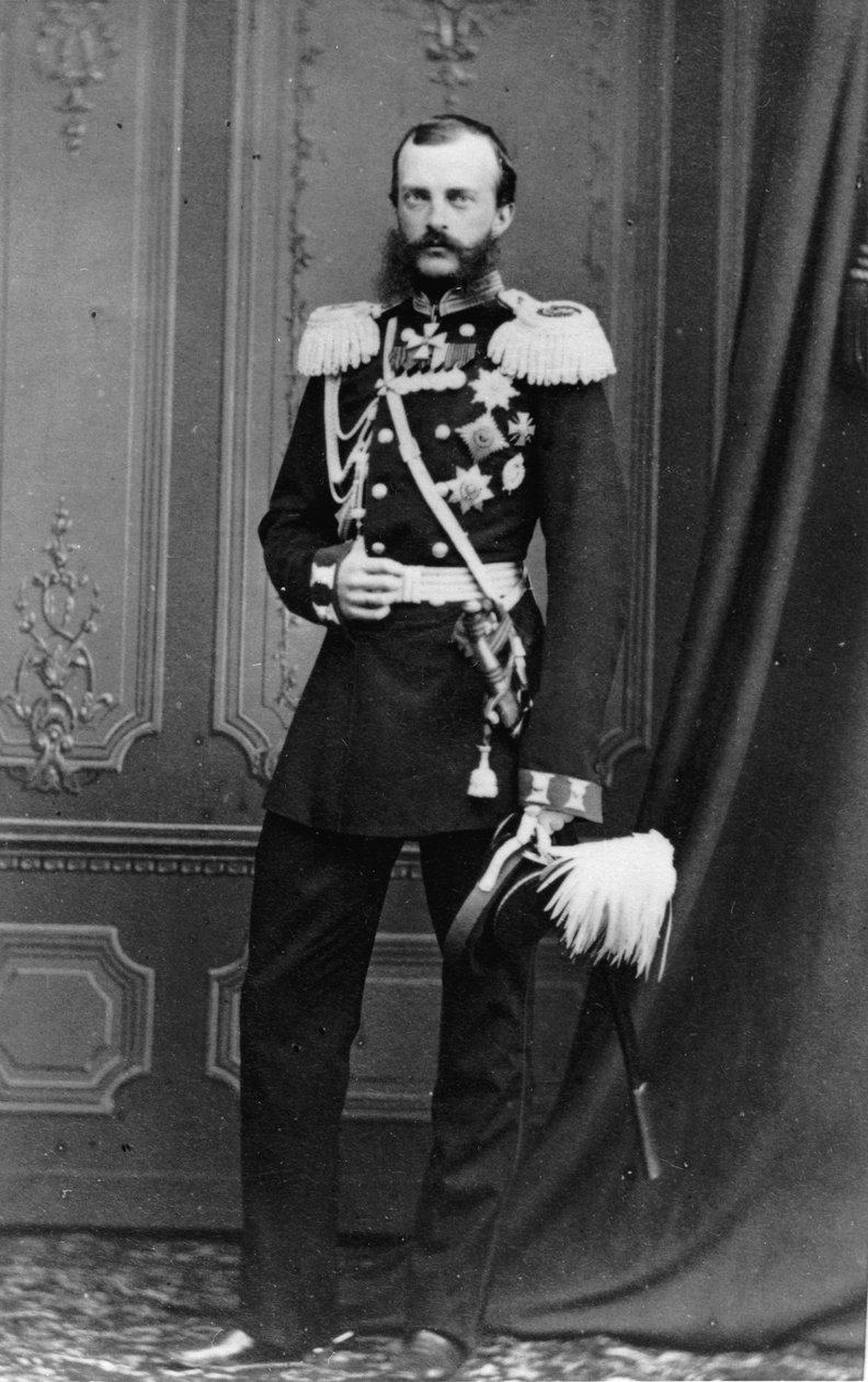 Portrait du grand-duc Michel Nikolaïevitch de Russie, du studio de E. Westly und Co. - Russian Photographer