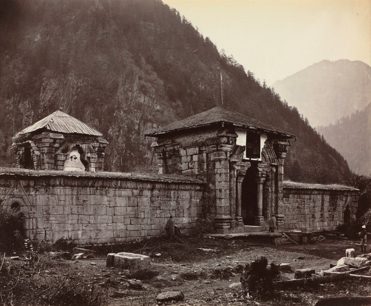 Temple à Naveshera, Cachemire, Inde, 1864 - Samuel Bourne