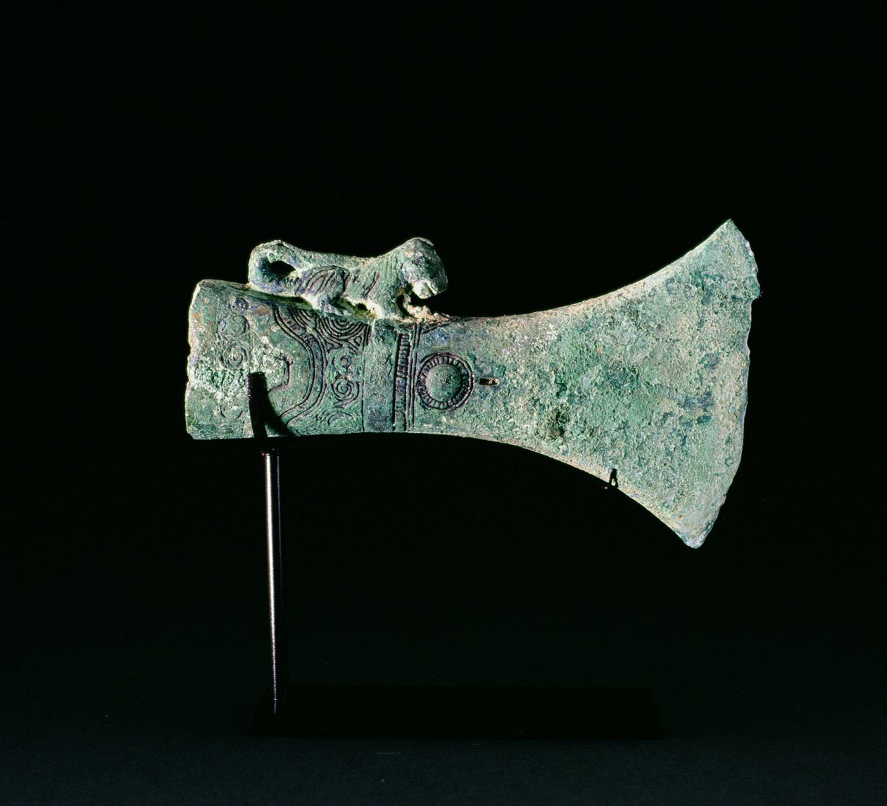 Tête de hache, Culture Dongson, vers 200 av. J.-C.-200 apr. J.-C. - School Vietnamese