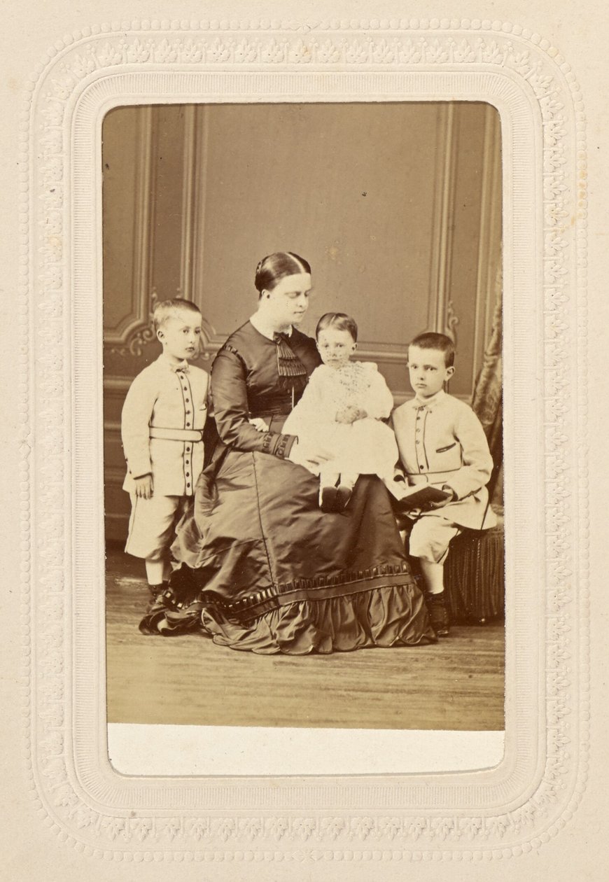 P[rin]cesse Clotilde et ses enfants. - Sergei Luvovich Levitsky