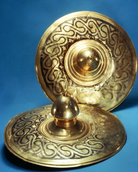 Couvercles (or incrusté d