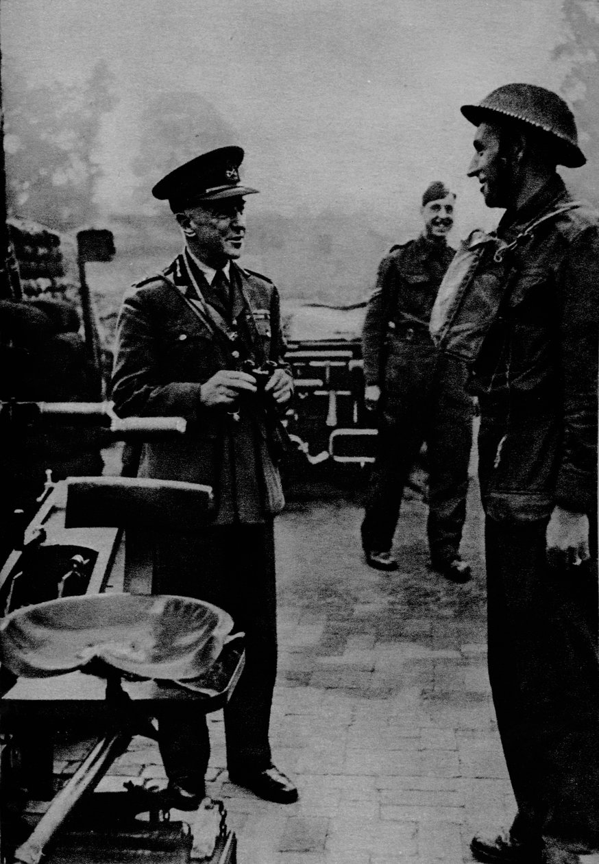 Général Sir Frederick Pile, Commandant en chef, Commandement antiaérien, 1943 - Unbekannt