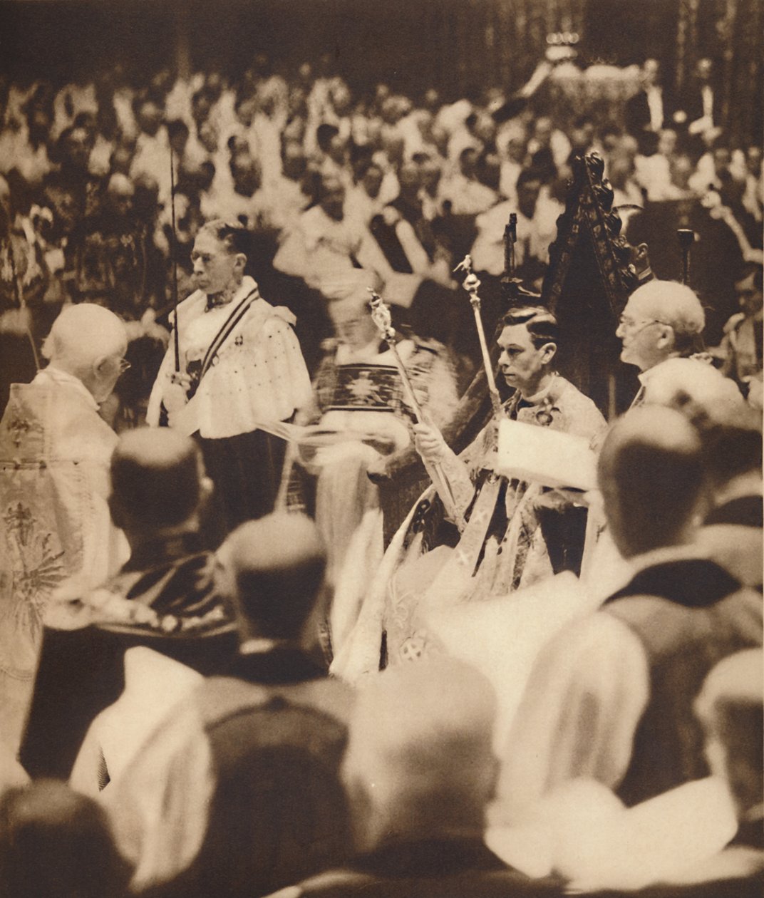 Ses deux sceptres, 12 mai 1937 - Unbekannt