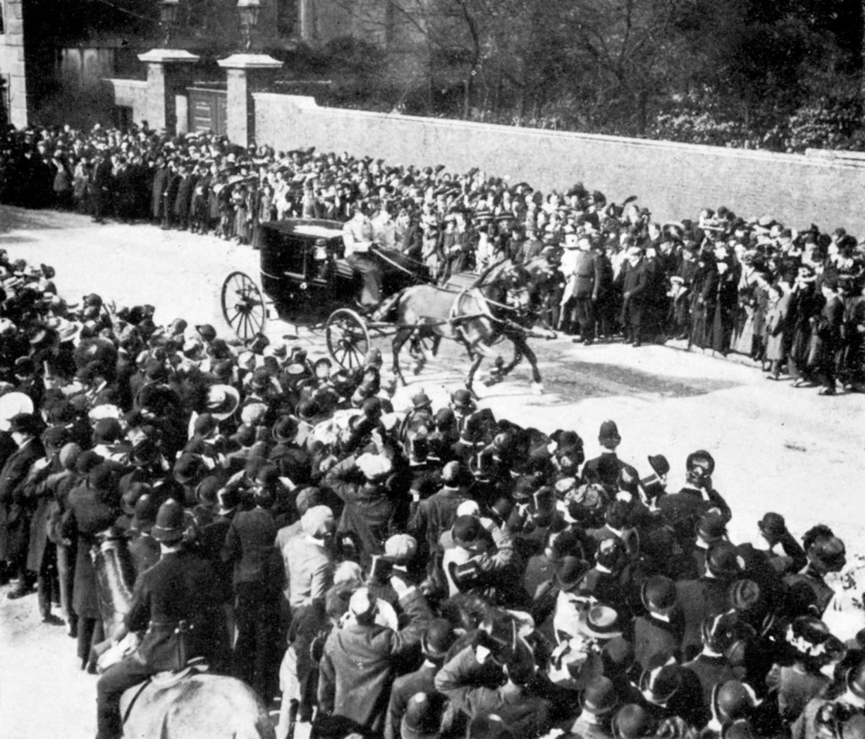 Premier acte royal du roi Georges, 1910 - Unbekannt