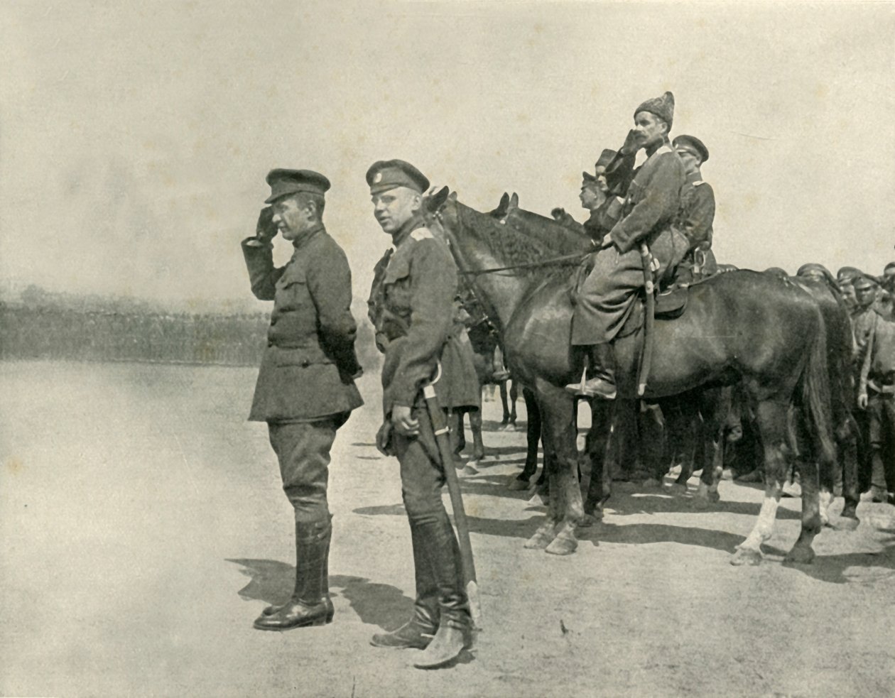 M. Kerensky saluant les troupes, juillet 1917 - Unbekannt