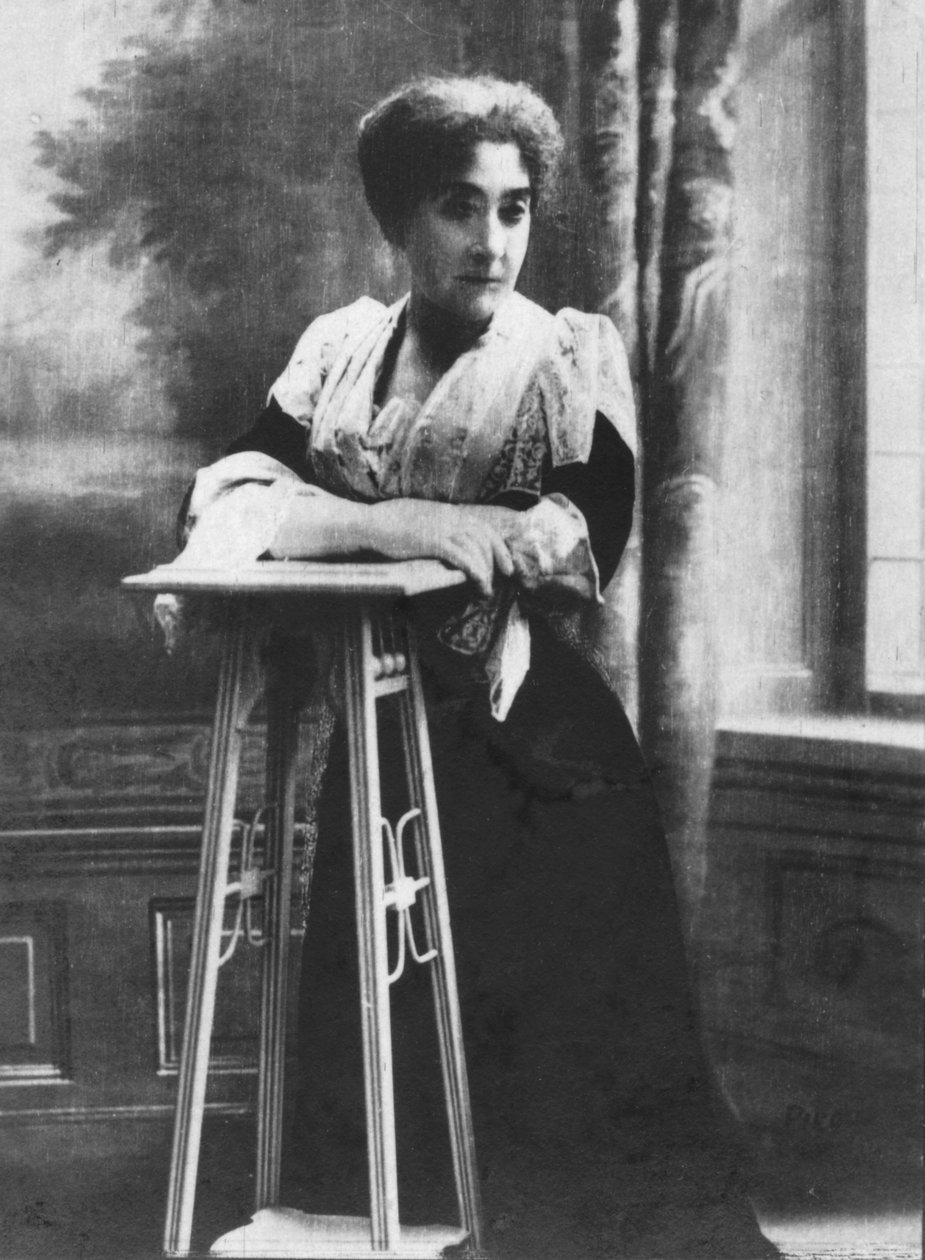 Madame De Peyrebrune - Unbekannt