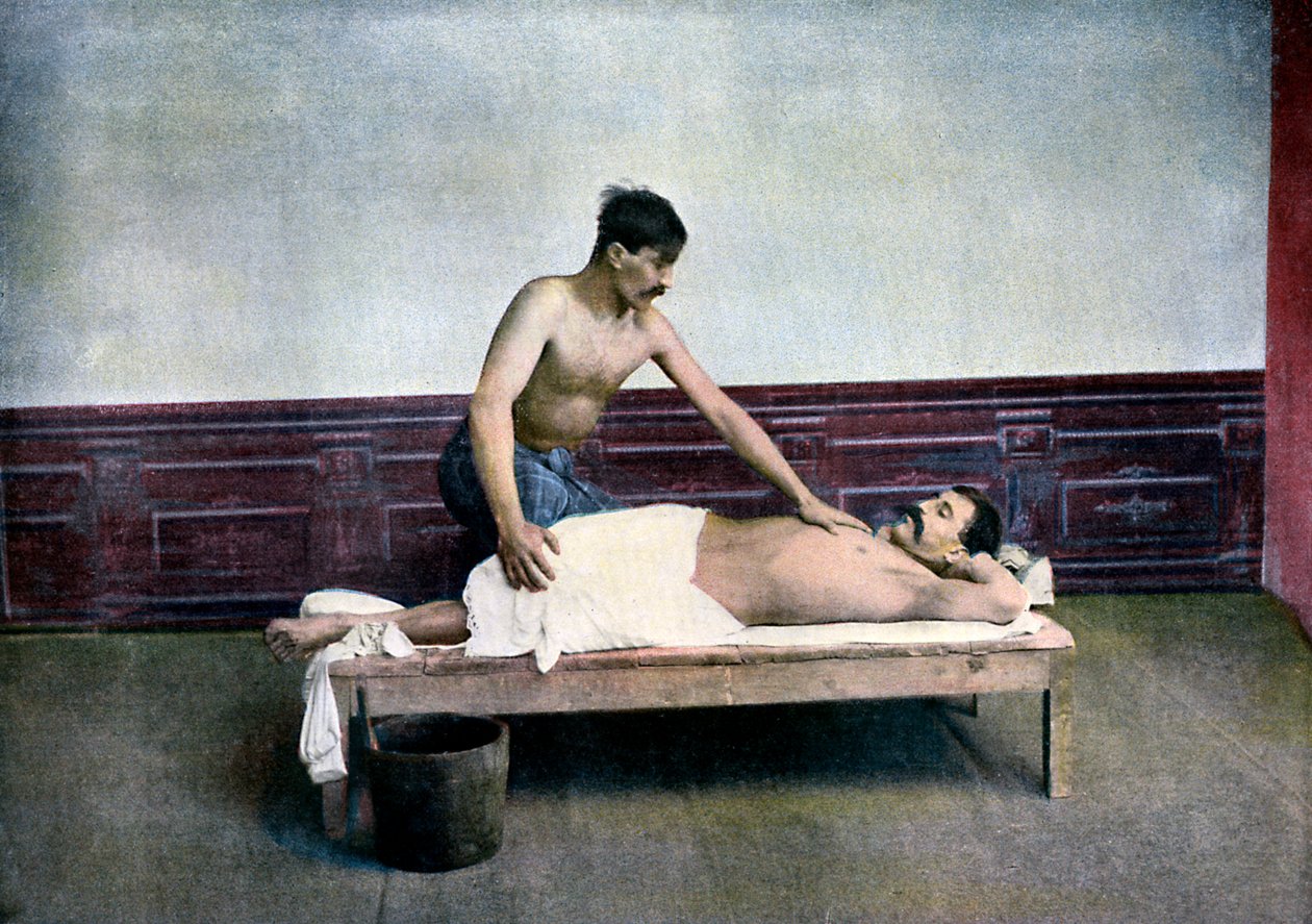 Homme recevant un massage dans une maison de bain, c1890 - Unbekannt