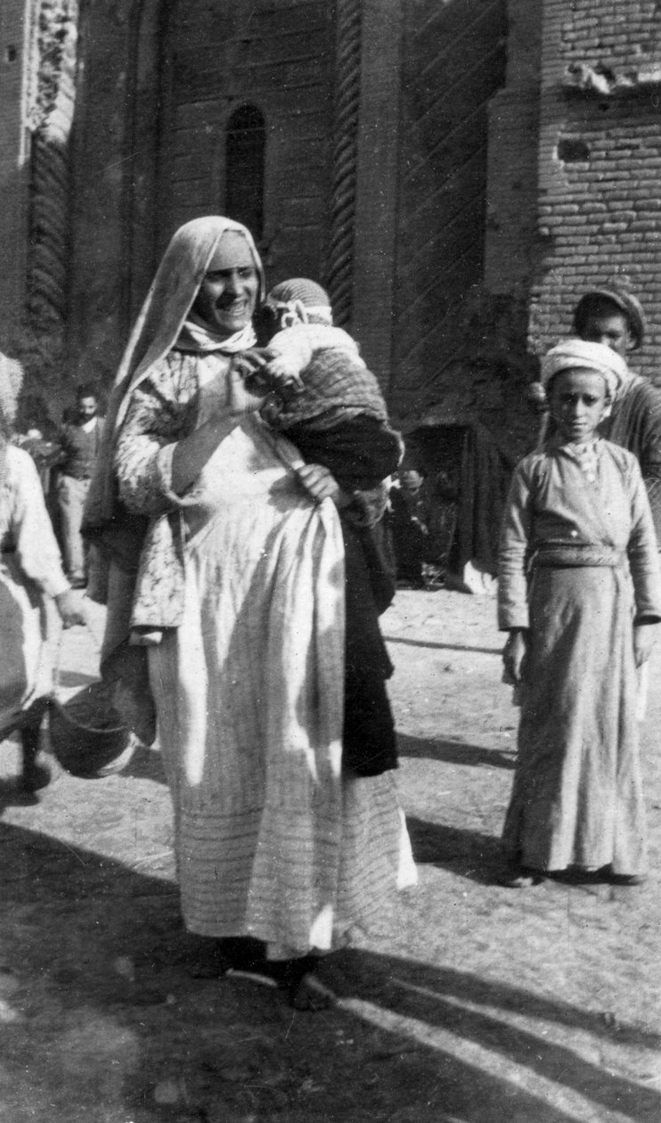 Femme musulmane et enfant, Irak, 1917-1919 - Unbekannt